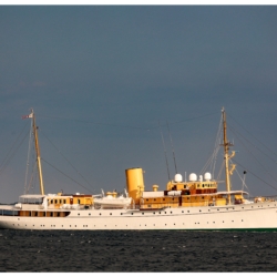 Kongeskibet Dannebro