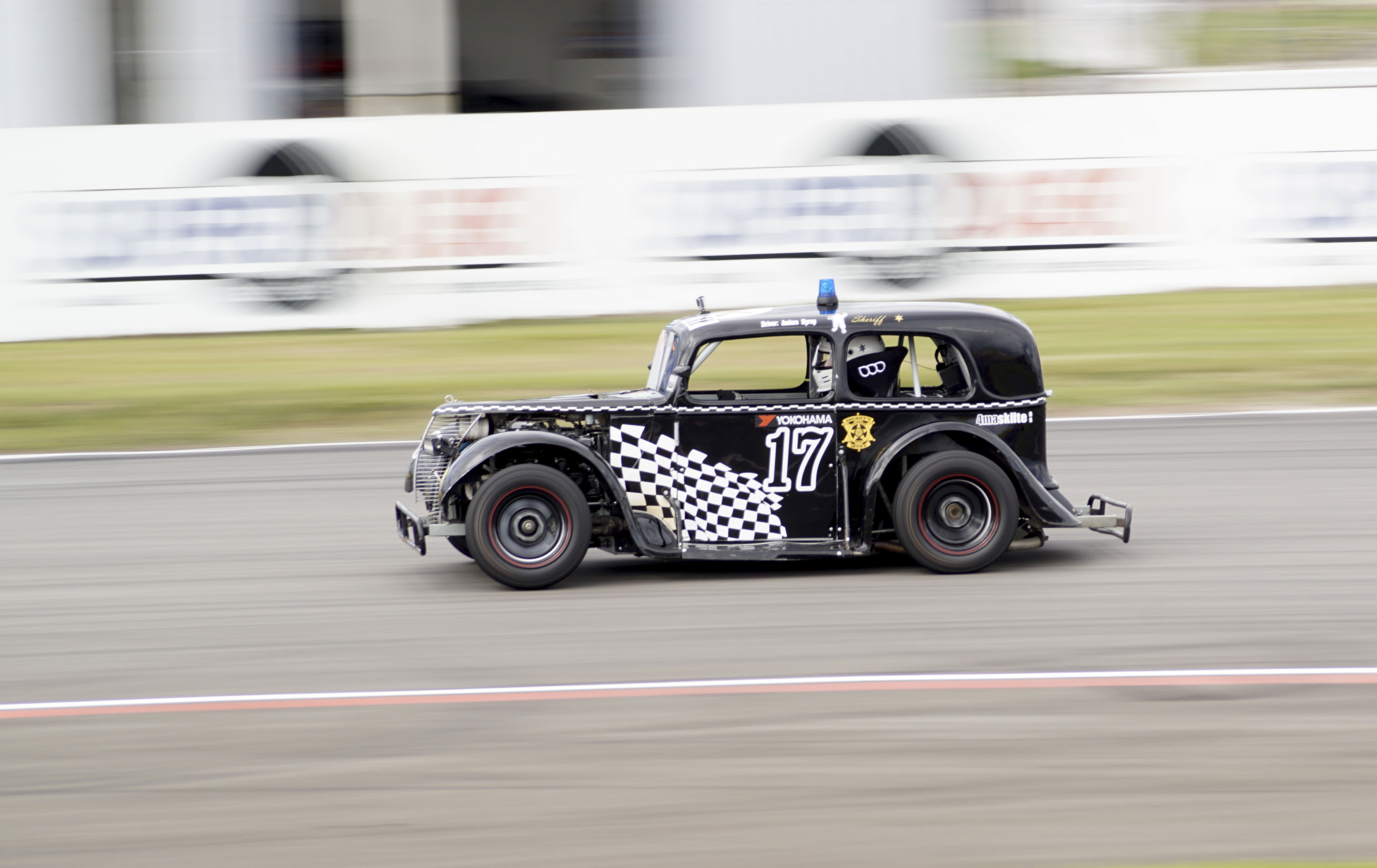 Legend Car
