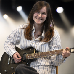 Pigen med guitaren